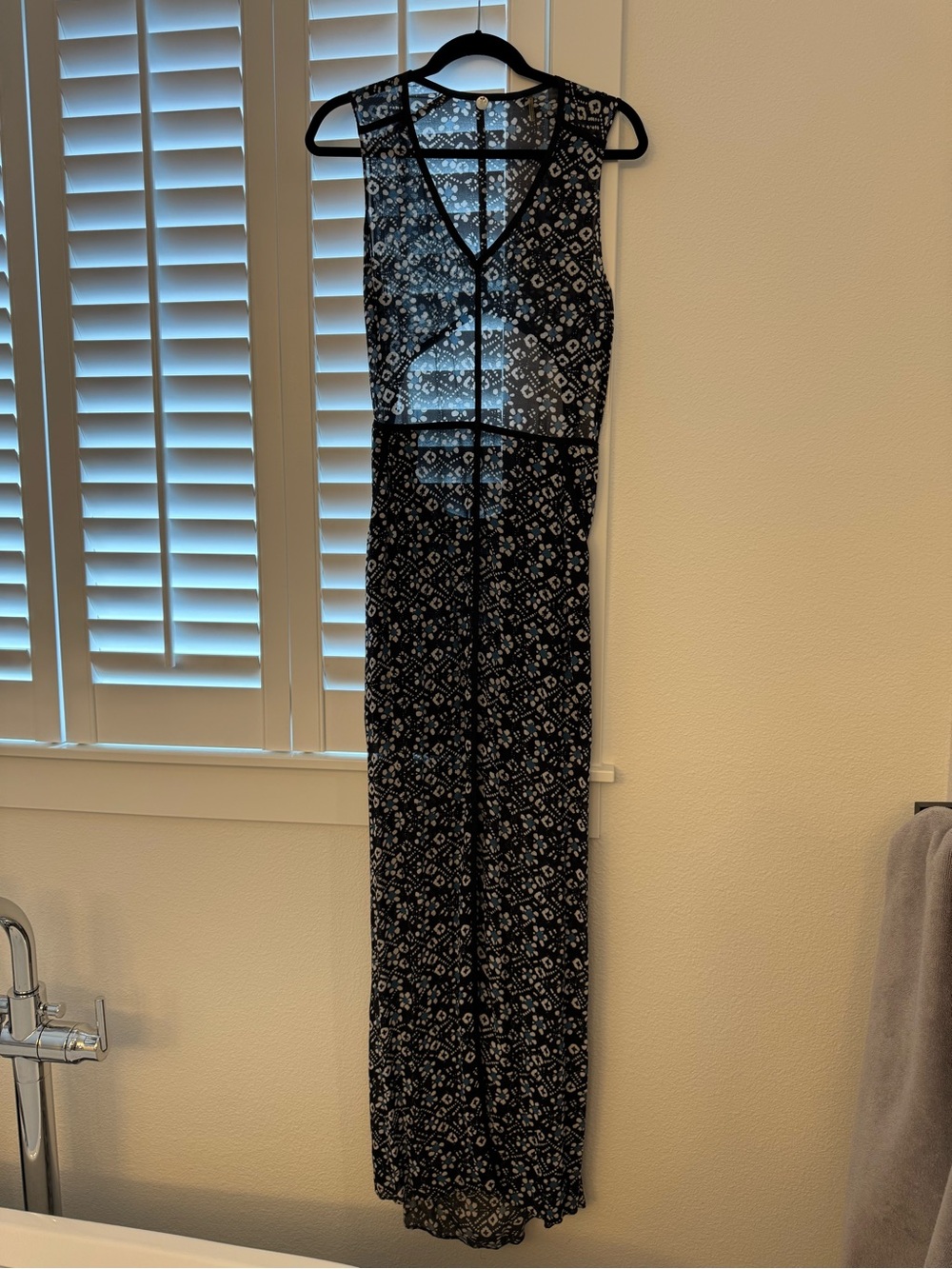 Margaret O'Leary Black and White Sleeveless Maxi Dress